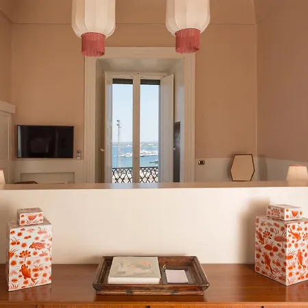 Casa de hóspedes Palazzo Colombo 4*